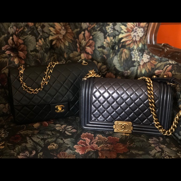 Just Sharing👜🖤💛 - Picture 3 of 4